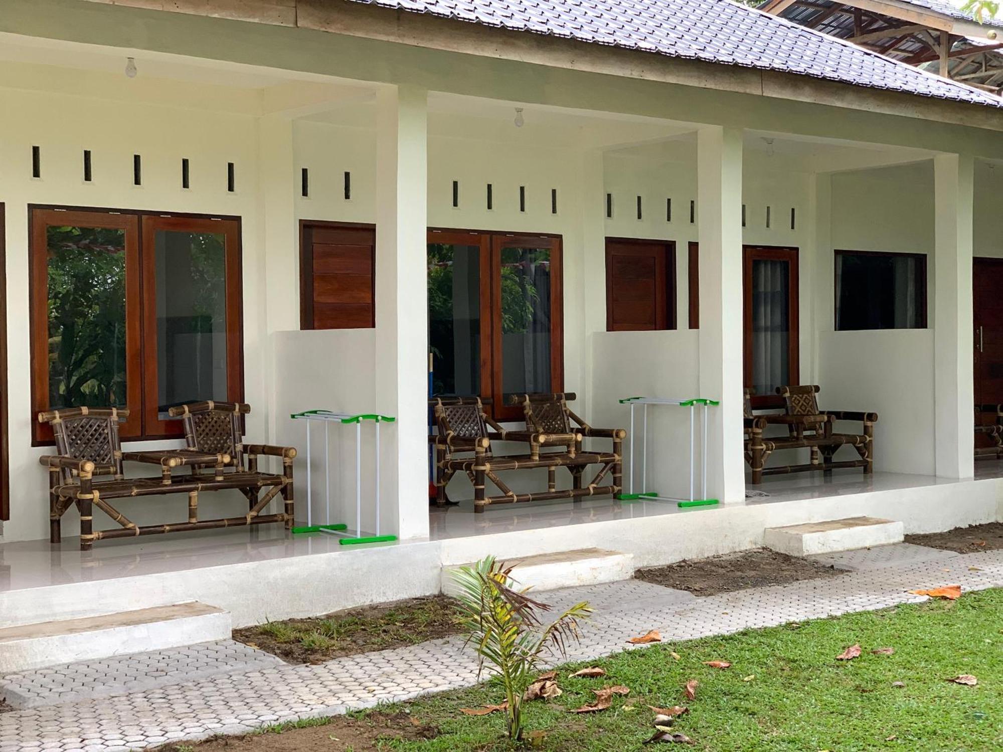 Gino'S Place - Guest House & Jungle Trekking Bukit Lawang Exteriér fotografie